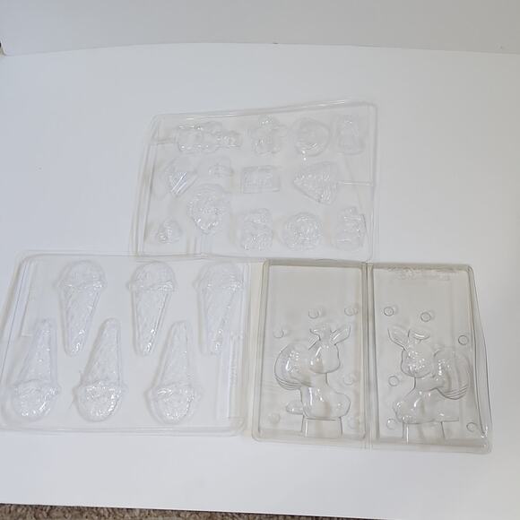Candy & Sucker Plastic Molds Set Of 14 Thanksgiving Easter Fall Sports Holiday - Picture 6 of 8